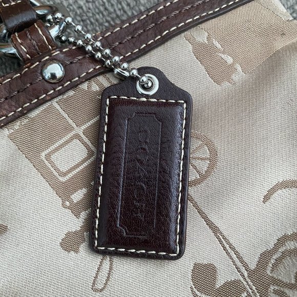 VINTAGE COACH HORSE AND CARRIAGE TOTE BAG - BROWN LEATHER TRIM - BAG CHARM - Picture 2 of 9